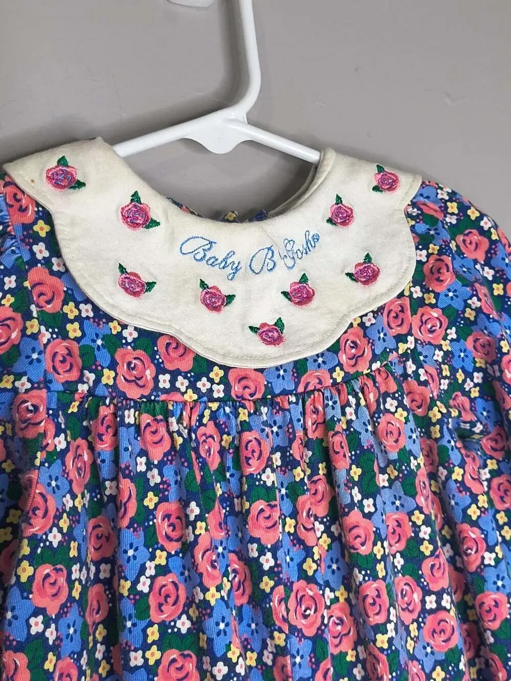 Vintage Oshkosh Baby Floral Romper 18 Months Embroidered Collar USA Flawed